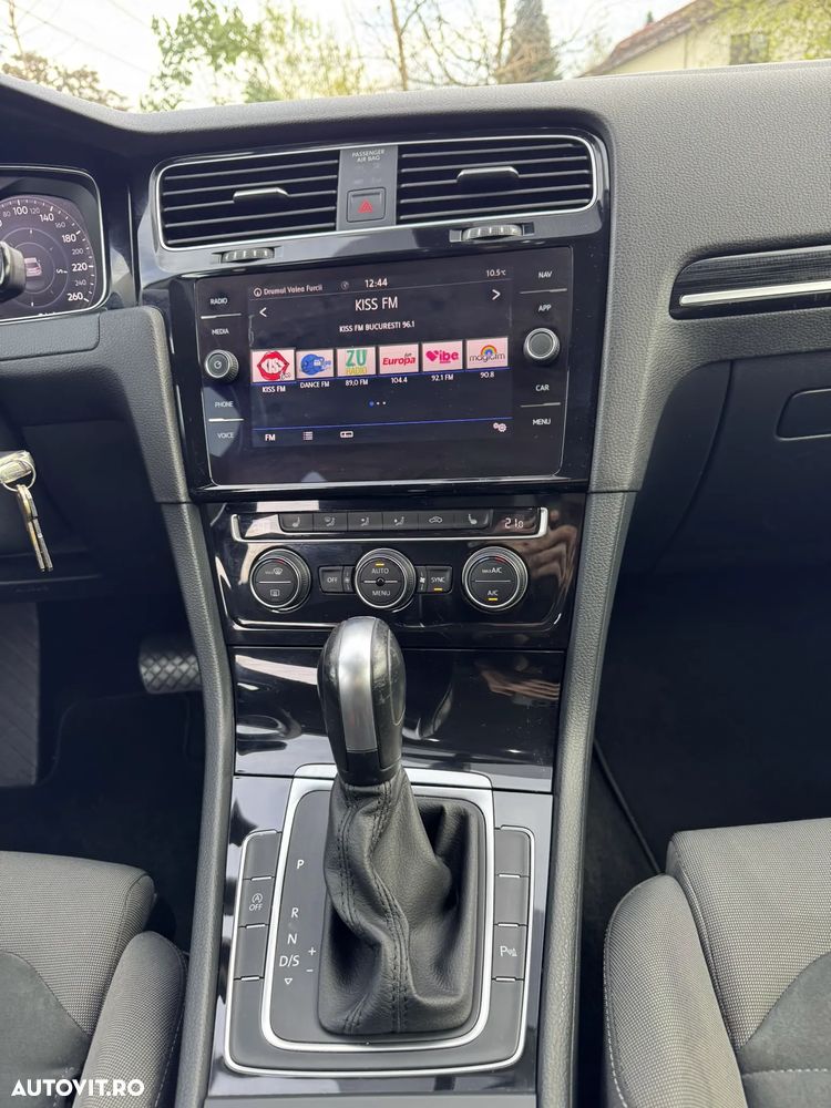 Volkswagen Golf 1.5 TSI DSG Highline - 10