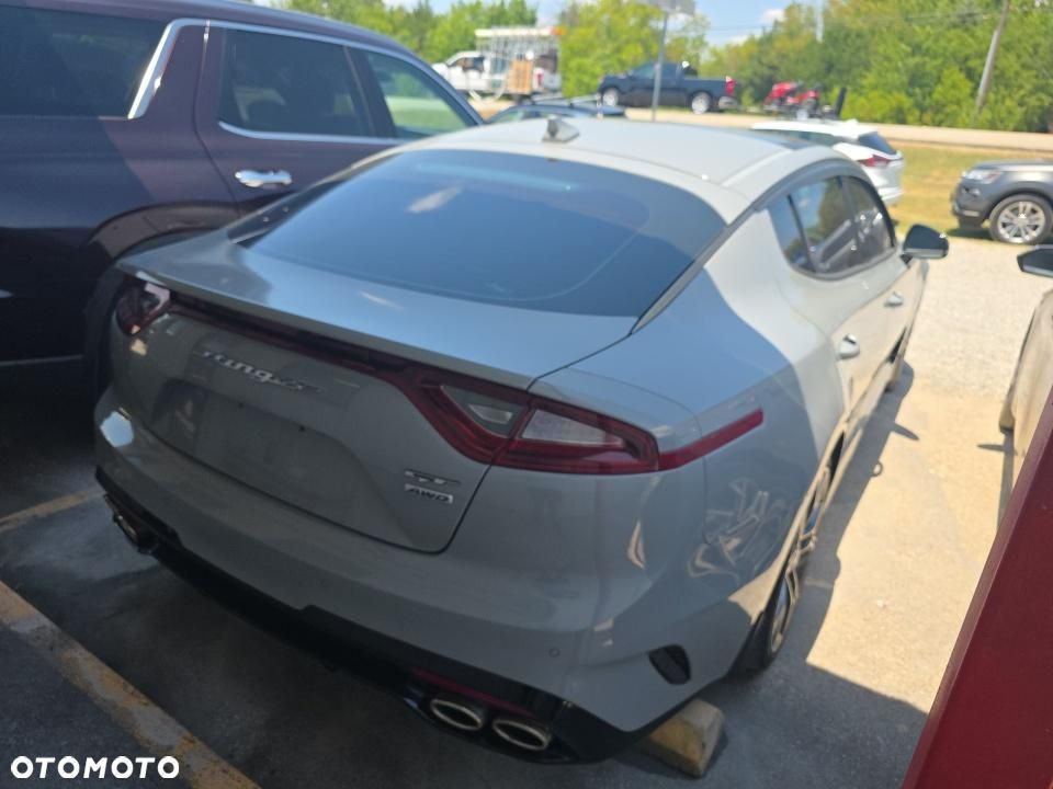Kia Stinger 3.3 T-GDI V6 GT AWD - 4