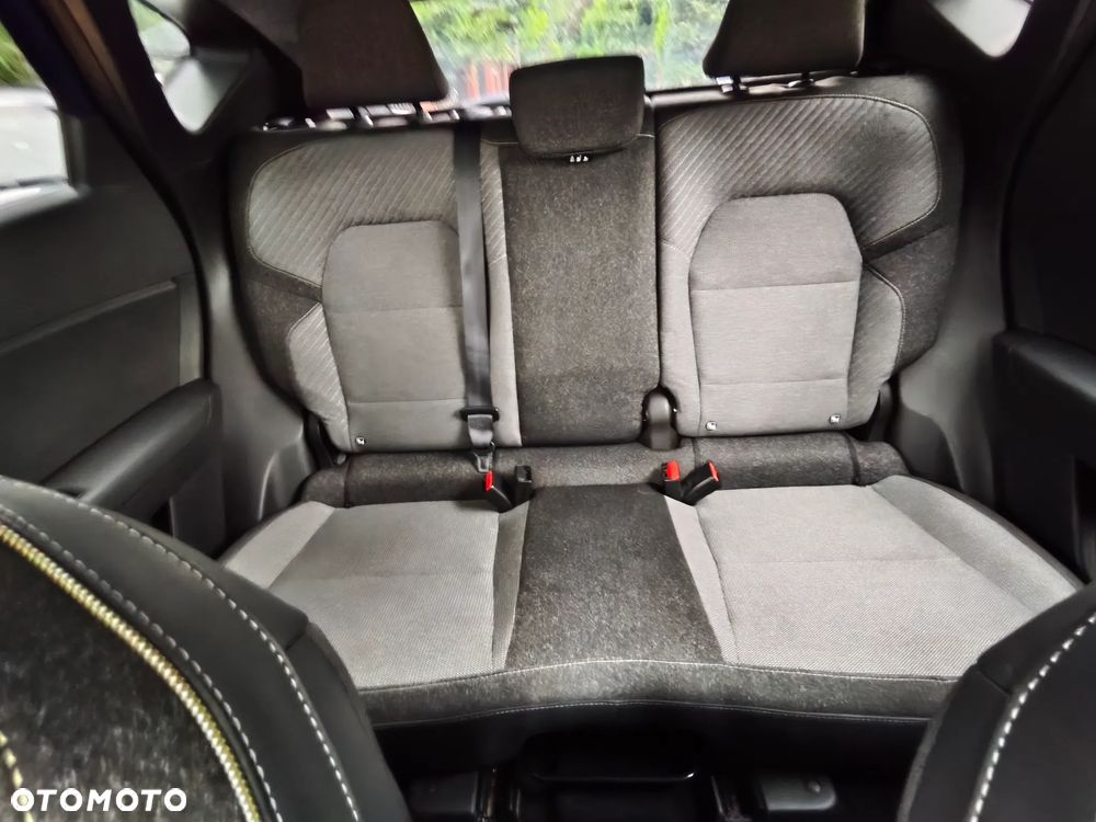 Renault Captur 1.3 TCe mHEV Techno EDC - 29