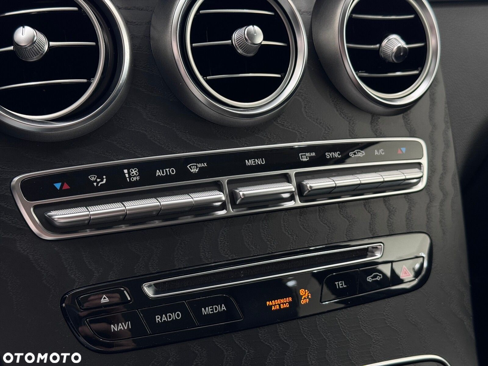 Mercedes-Benz GLC 250 4-Matic - 25