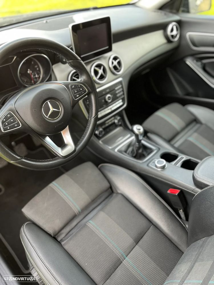 Mercedes-Benz CLA 200 (CDI) d - 9