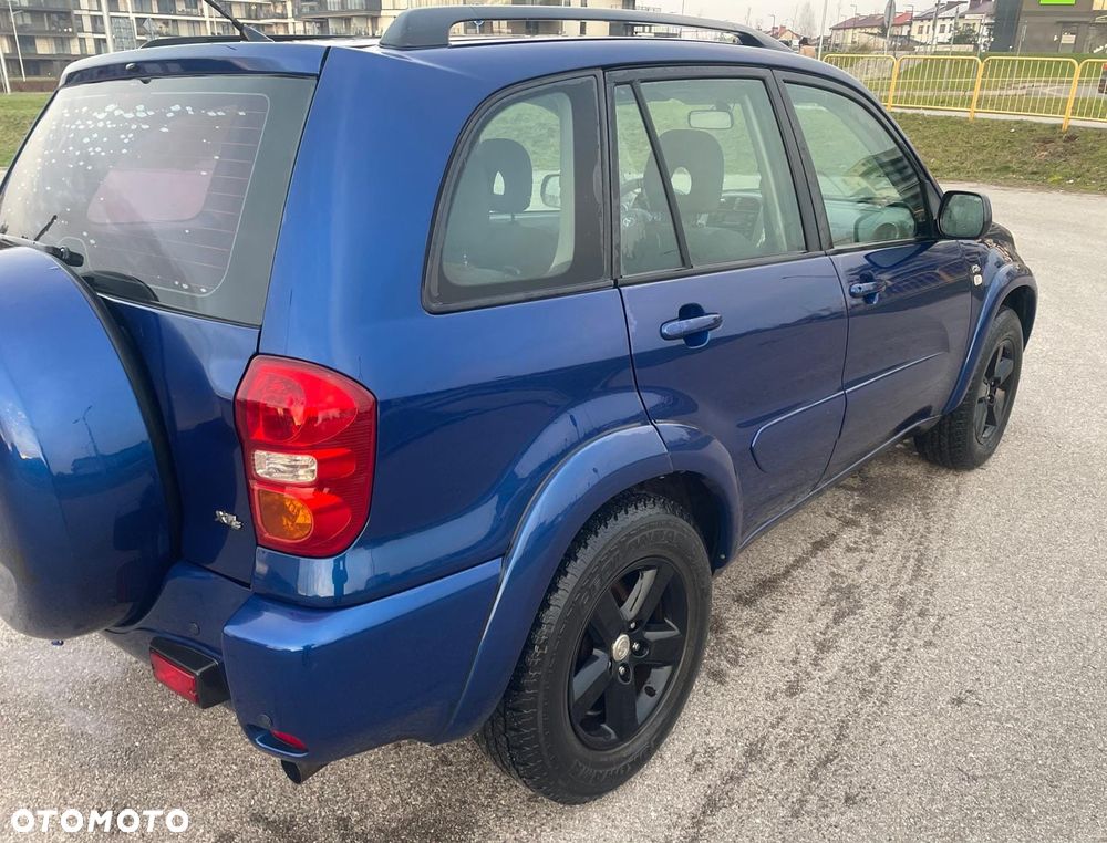 Toyota RAV4 2.0 D-4D 4x4 - 7