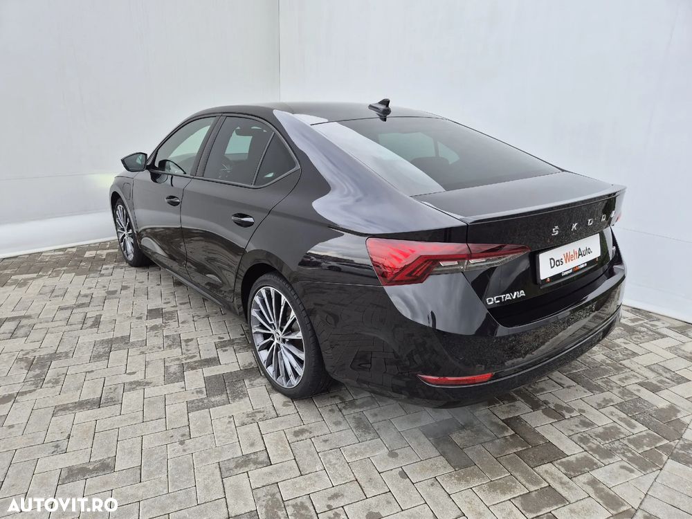 Skoda Octavia 1.4 TSI iV DSG Sportline - 3
