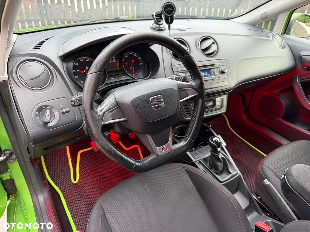Seat Ibiza SC 1.2 TSI FR - 12