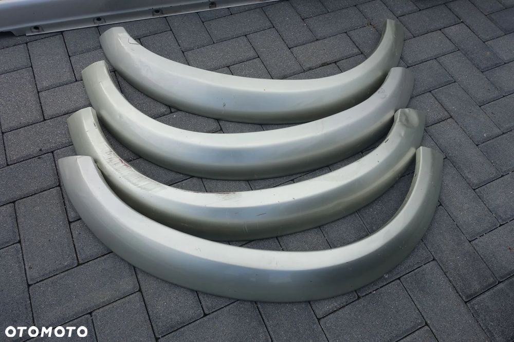 ZDERZAK PRZEDNI TYLNY LISTWY NADKOLI SUZUKI SAMURAI - 13