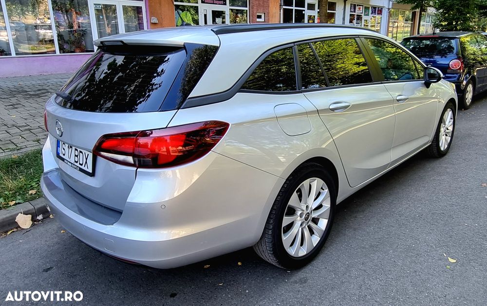 Opel Astra 1.6 D Start/Stop Dynamic - 9