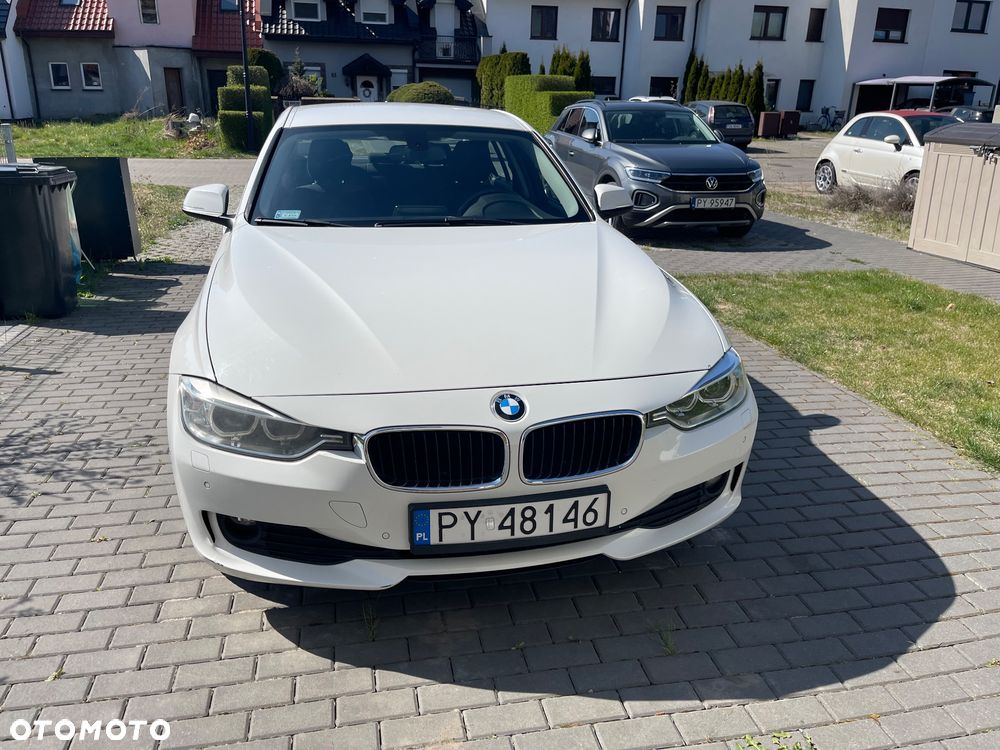 BMW Seria 3 316d - 4