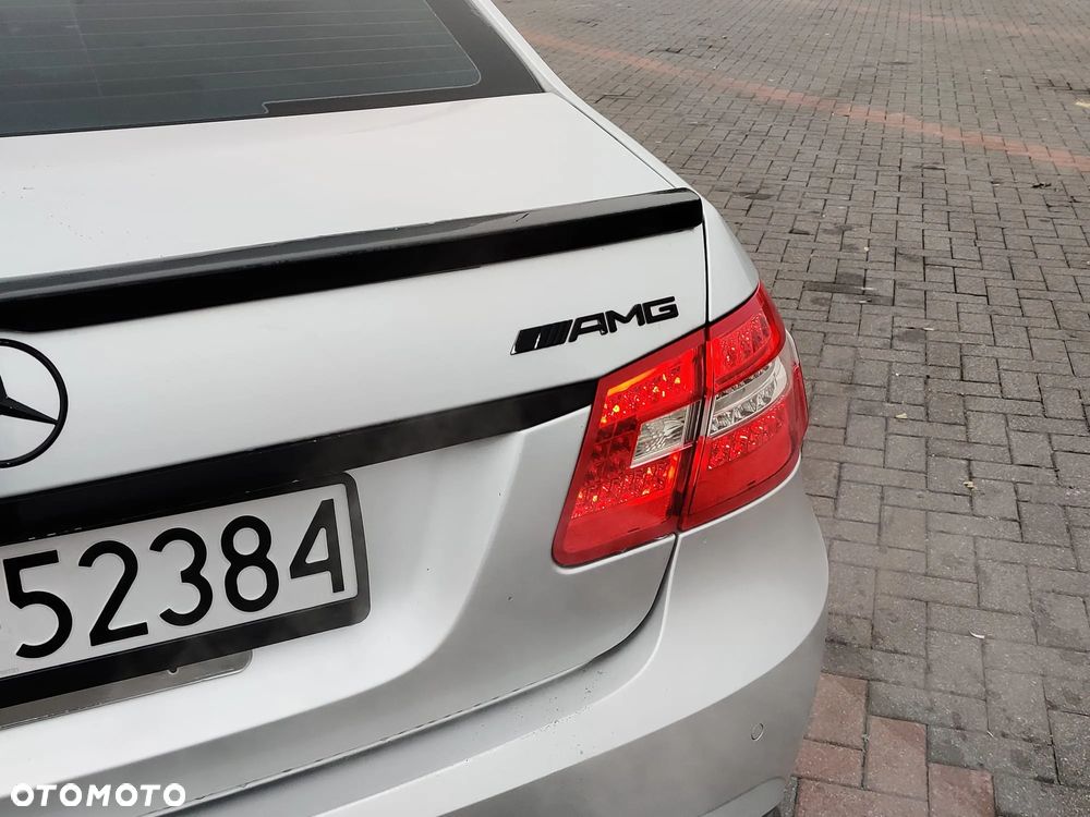 Mercedes-Benz Klasa E 63 AMG T AMG Speedshift 7G-MCT - 18