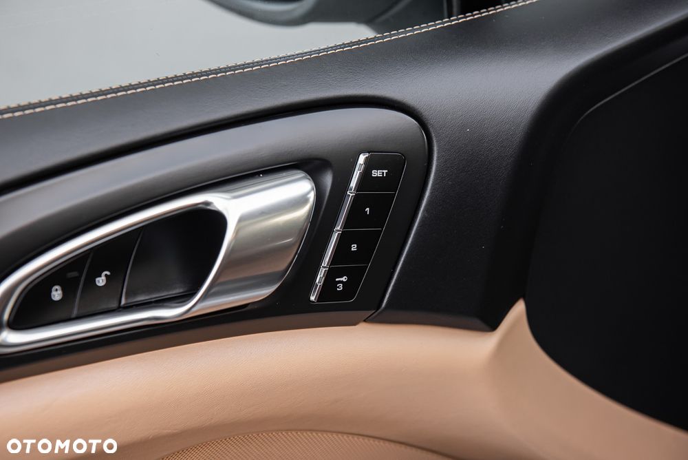 Porsche Cayenne S Tiptronic S - 17