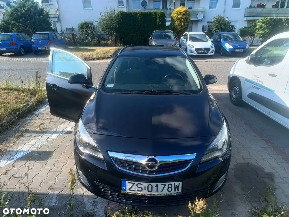 Opel Astra 1.4 T Cosmo - 10