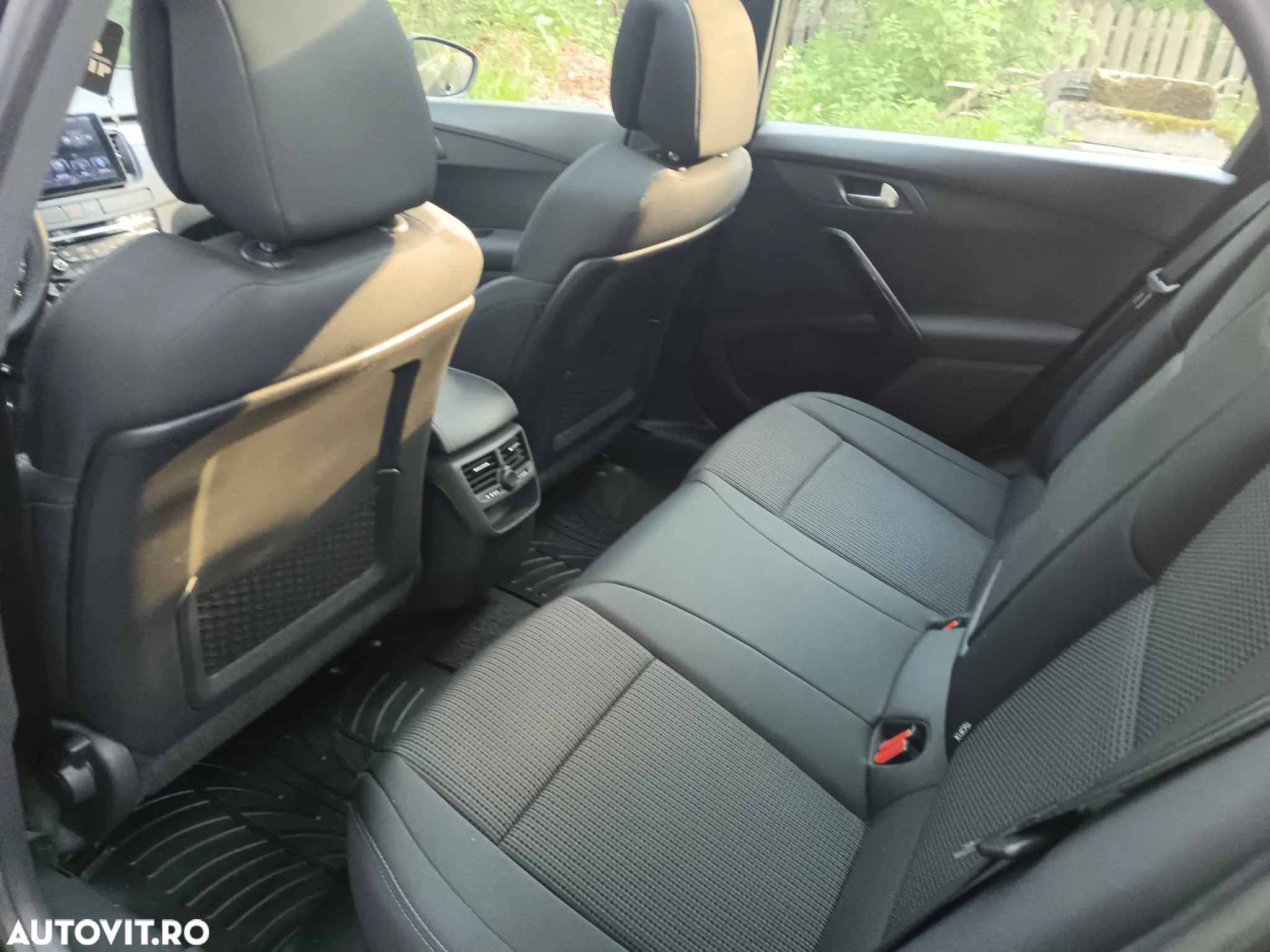 Peugeot 508 SW 2.0 HDI FAP Active - 11