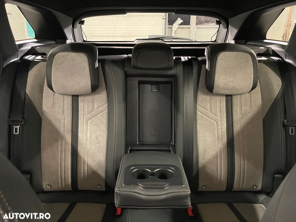 Peugeot 3008 PHEV 300 EAT8 4X4 GT - 12