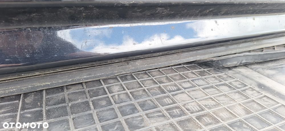 VW Golf VI HB Drzwi Przód Przednie Prawe Kod Lakieru LC9X - 15