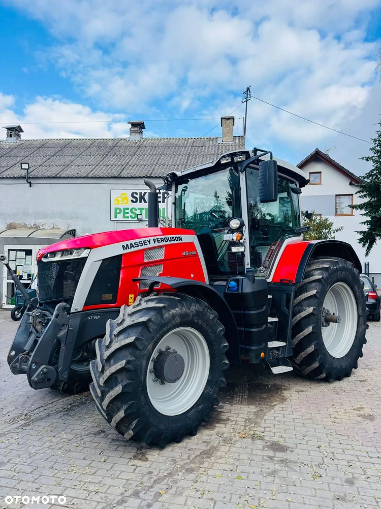 Massey Ferguson 8S.225 - 2