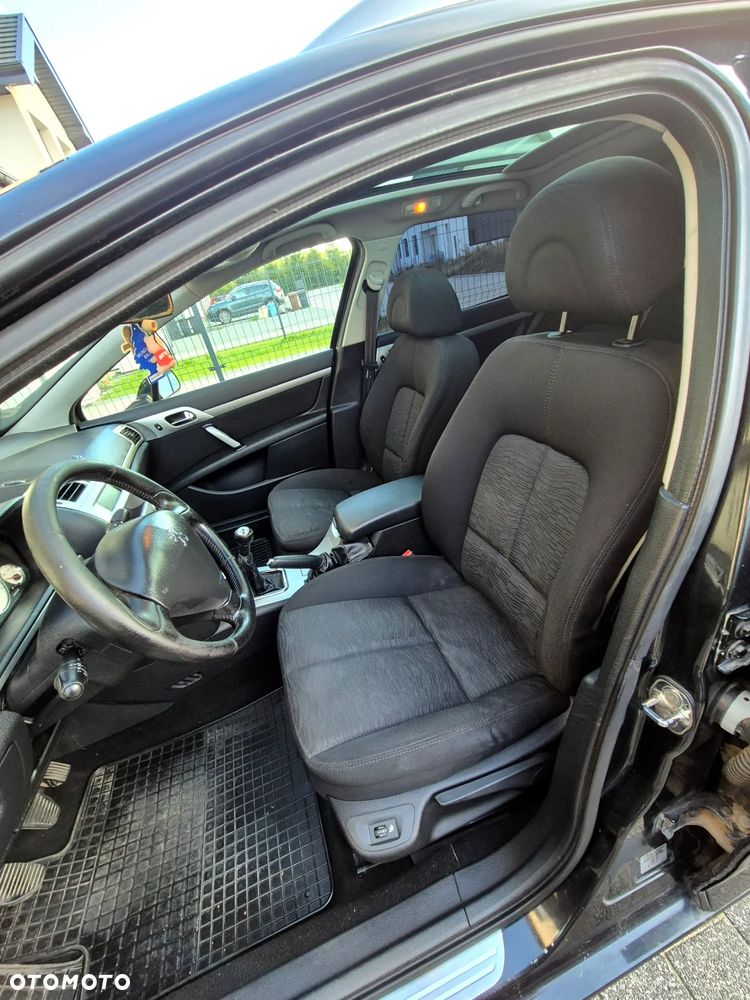 Peugeot 407 - 7