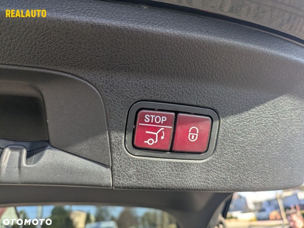 Mercedes-Benz GLE - 15