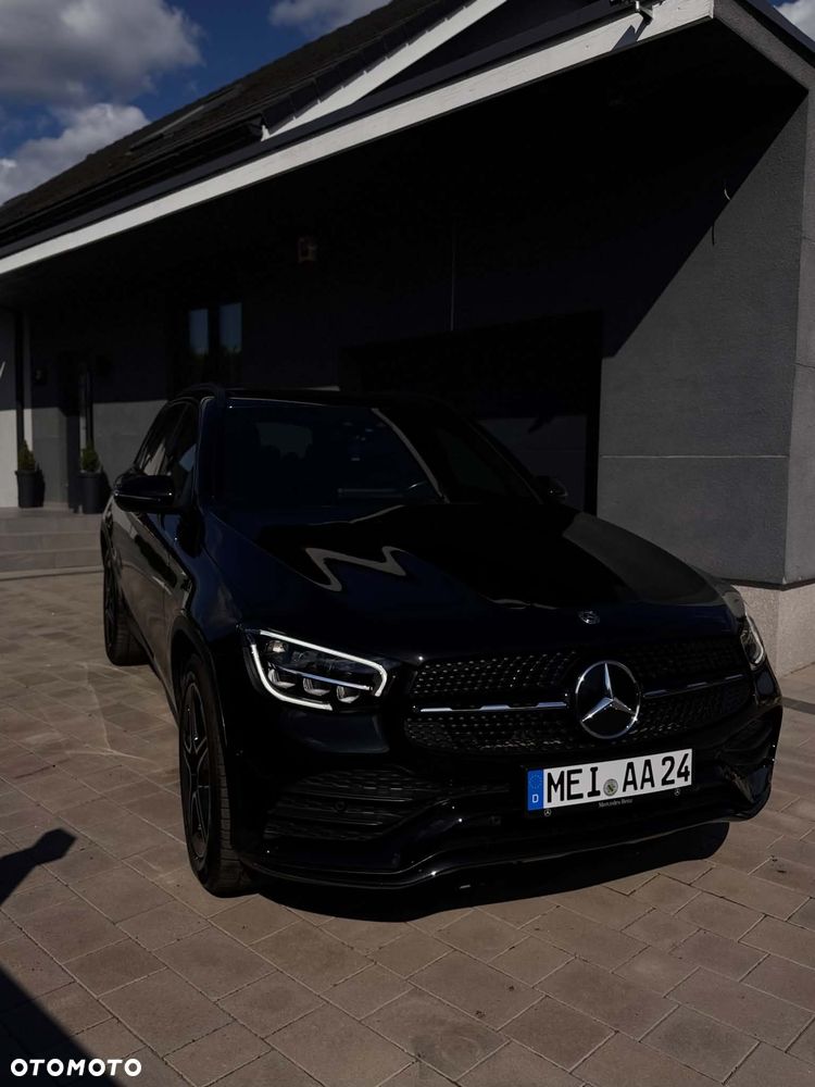 Mercedes-Benz GLC - 2