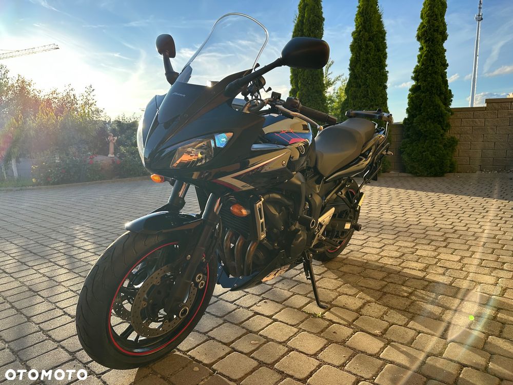 Yamaha FZ6 - 11