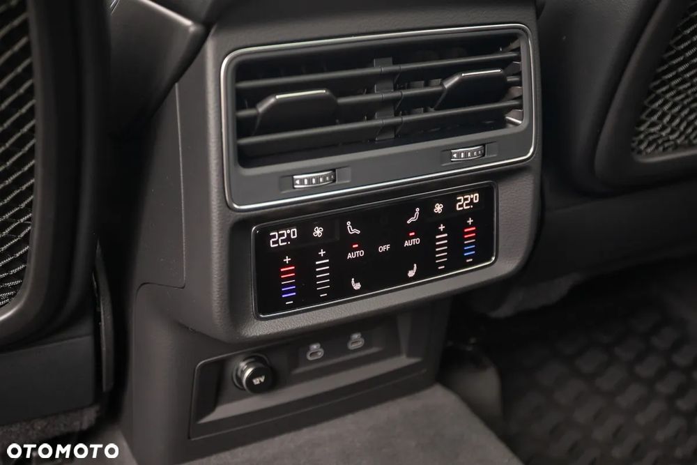 Audi Q7 50 TDI mHEV Quattro S Line Tiptr - 29
