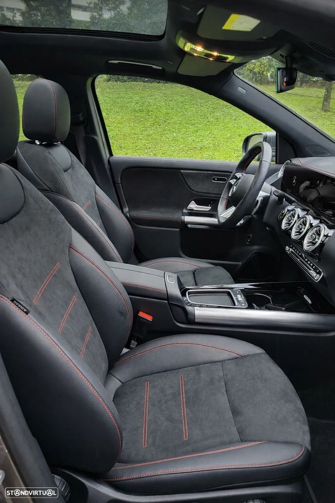 Mercedes-Benz EQA 300 4Matic AMG Line - 8