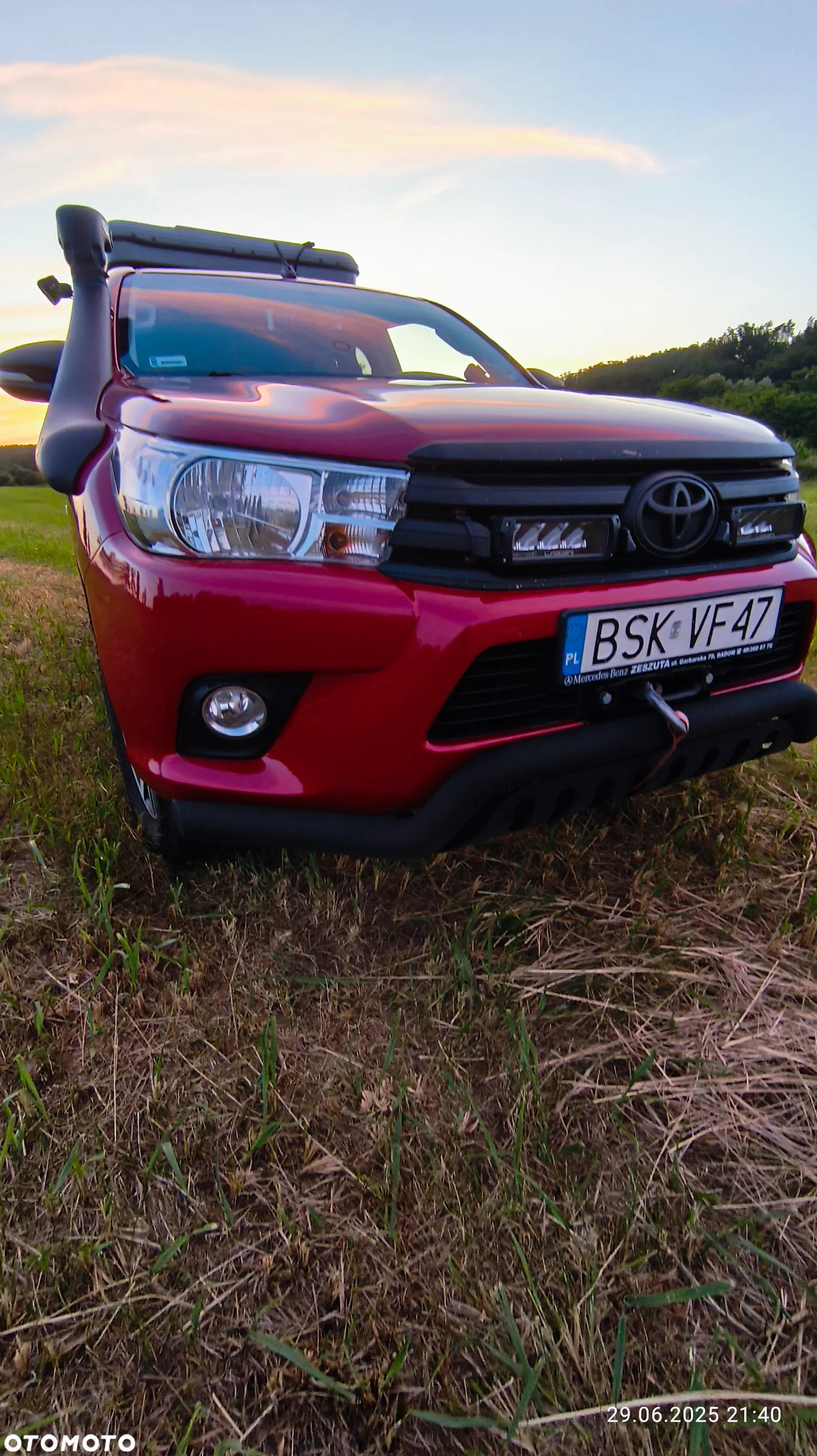 Toyota Hilux 2.4 D-4D Double Cab SR5 4x4 - 4