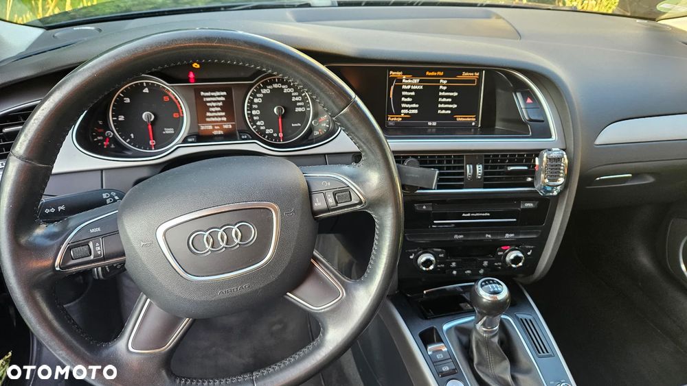 Audi A4 Avant 2.0 TDI - 12