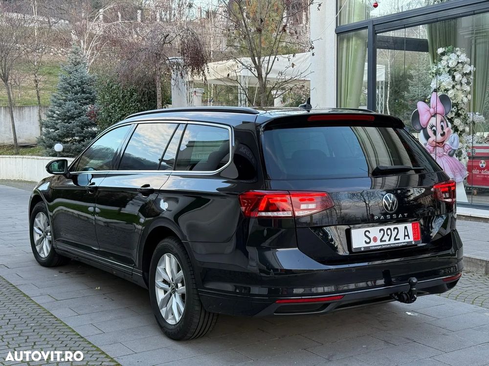 Volkswagen Passat - 4