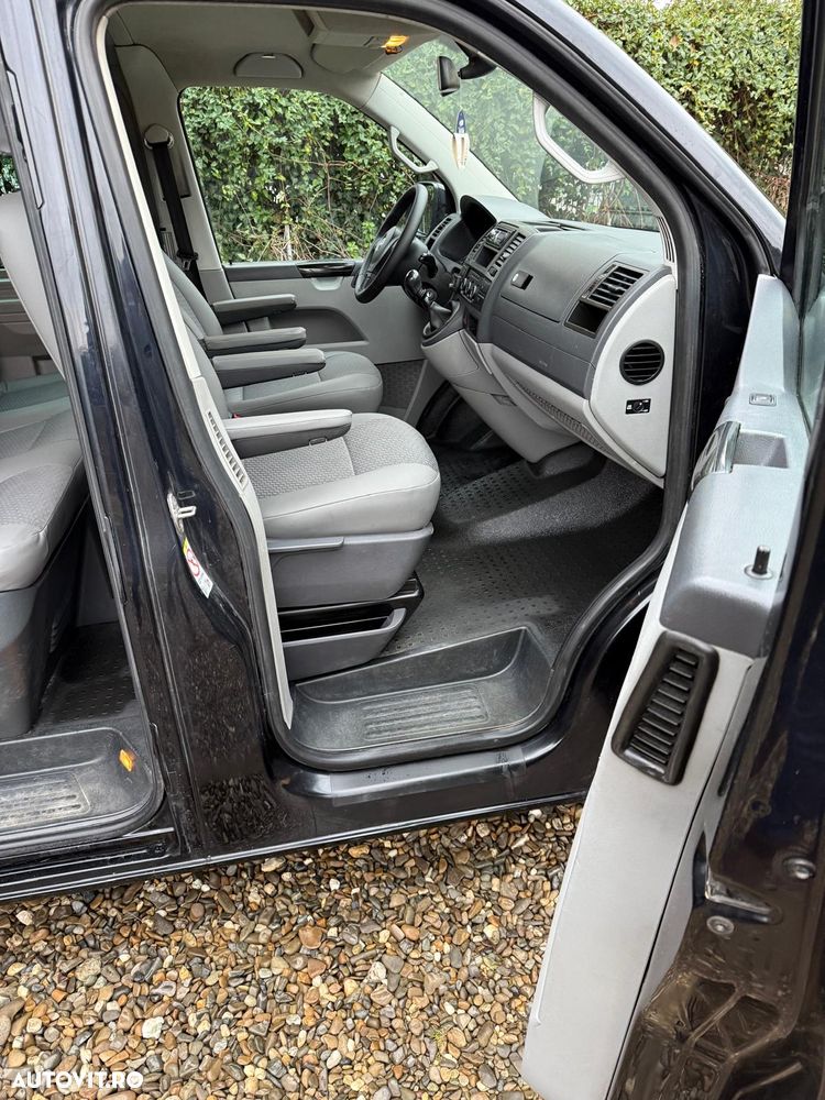 Volkswagen Transporter T5 - 16