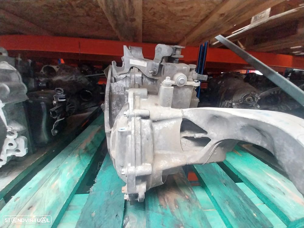 Caixa velocidades Mercedes-Benz B W169 Ref: 711 640 - 2