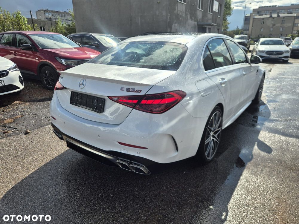 Mercedes-Benz Klasa C 63 AMG 9G-TRONIC - 3