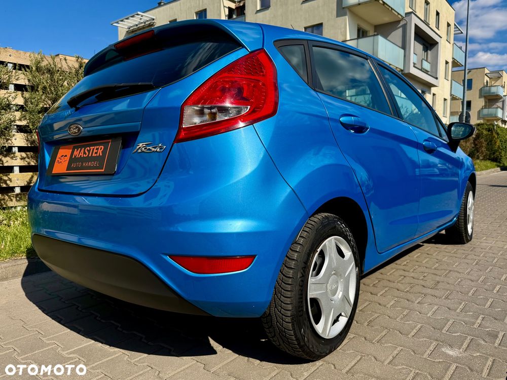 Ford Fiesta 1.25 Trend - 12