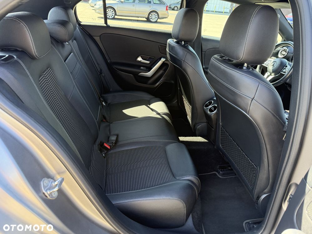 Mercedes-Benz Klasa A 200 Progressive 7G-DCT - 14