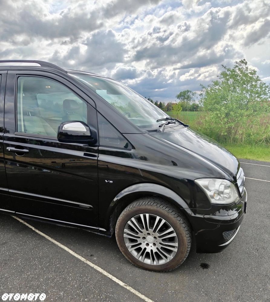 Mercedes-Benz Viano - 11
