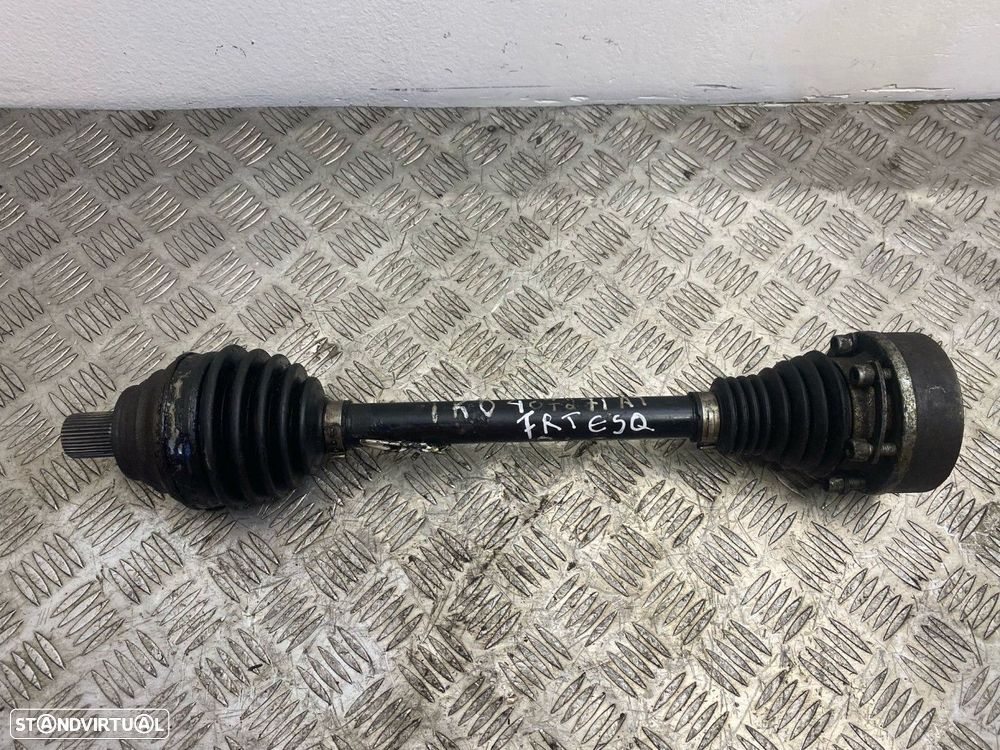 Transmissão Esq VW GOLF V (1K1) 1.9 TDI 1kO407271AT - 2