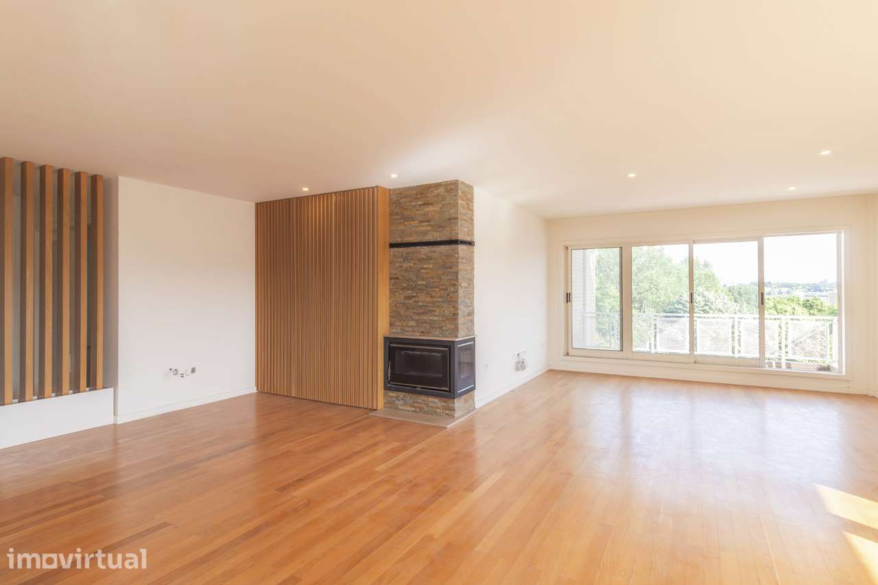 Apartamento T3, excelentes áreas 240m2 + garagem 31m2 + arrumos 4m2 - Grande imagem: 3/60