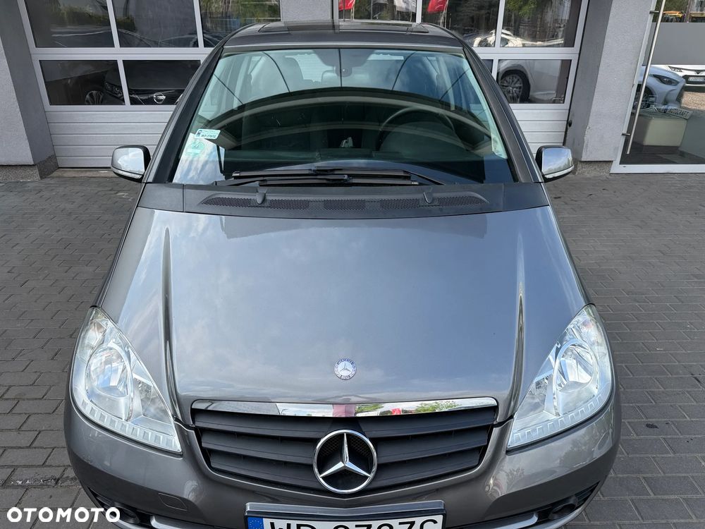 Mercedes-Benz Klasa A 160 BlueEFFICIENCY Elegance - 21
