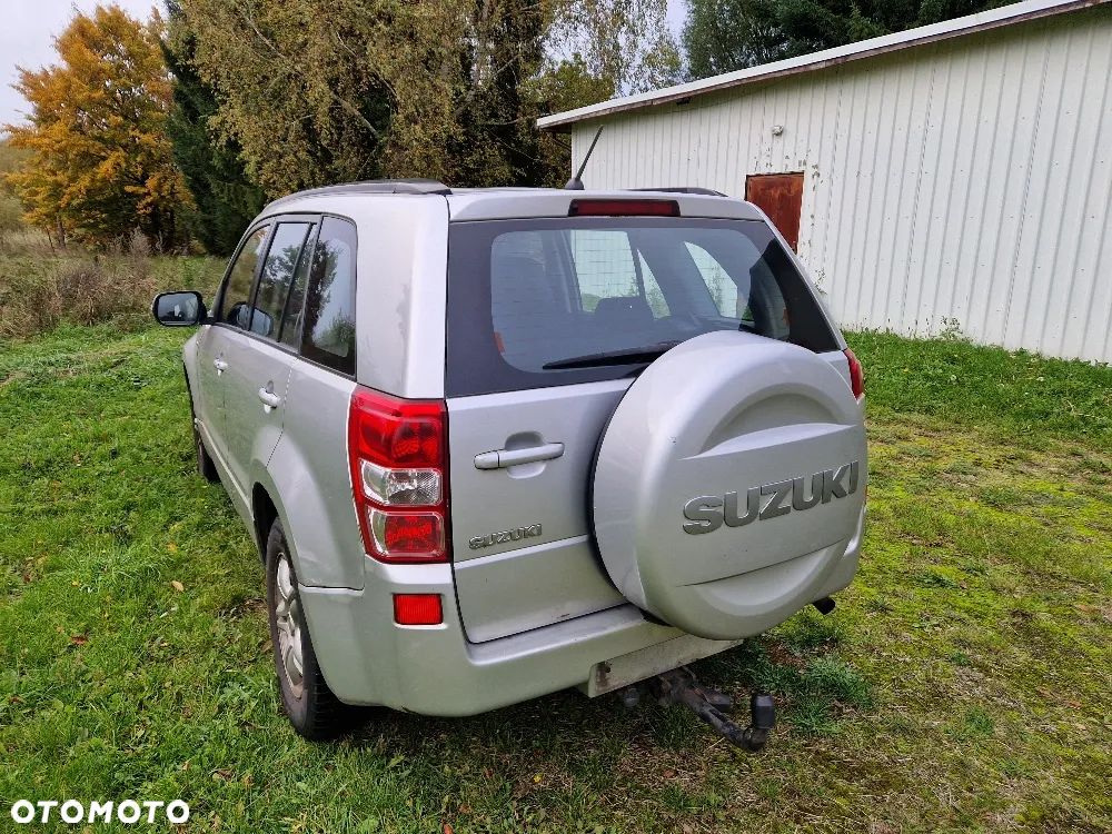 Suzuki Grand Vitara 1.9 DDiS Comfort DPF Limited - 3