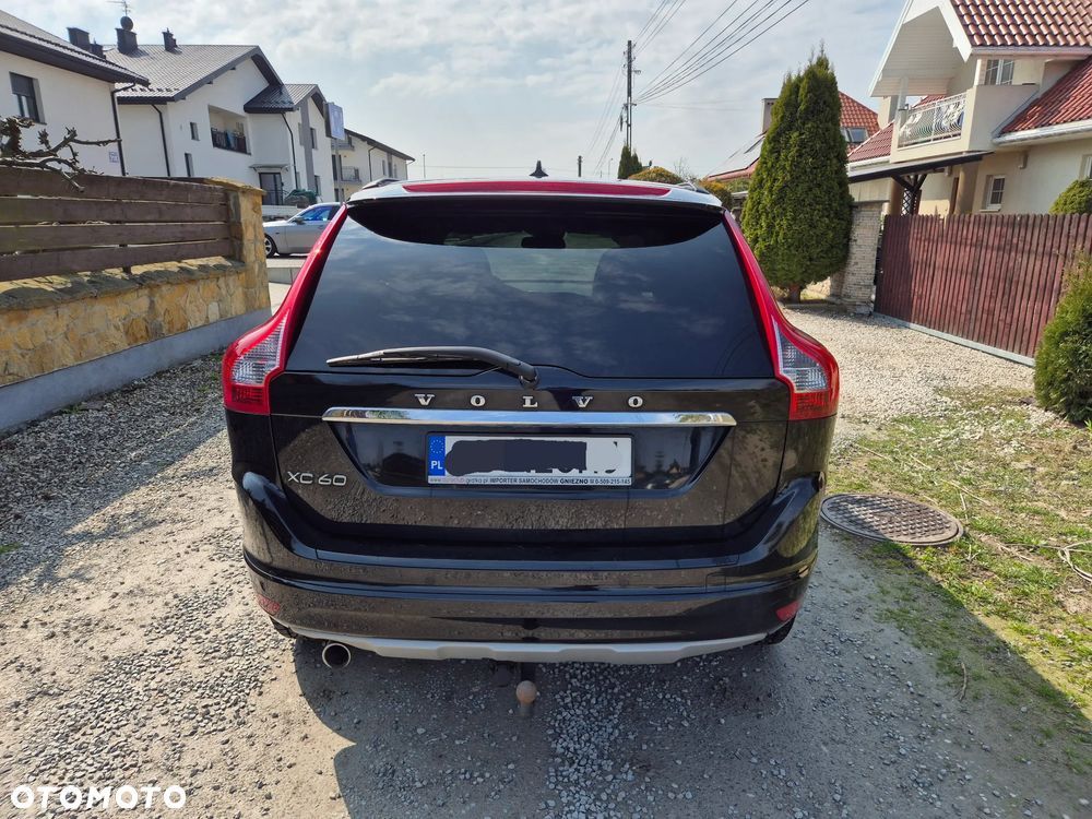 Volvo XC 60 D3 Momentum - 6