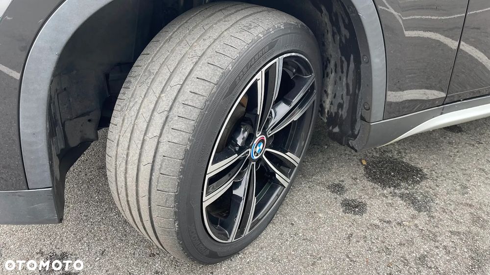 BMW X1 xDrive20d - 28