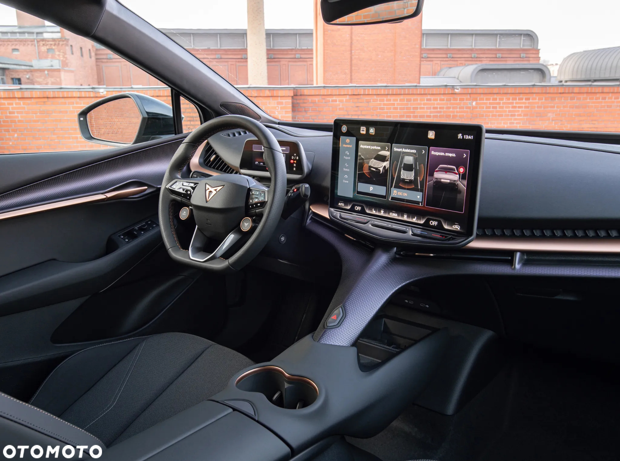 Cupra Tavascan - 11