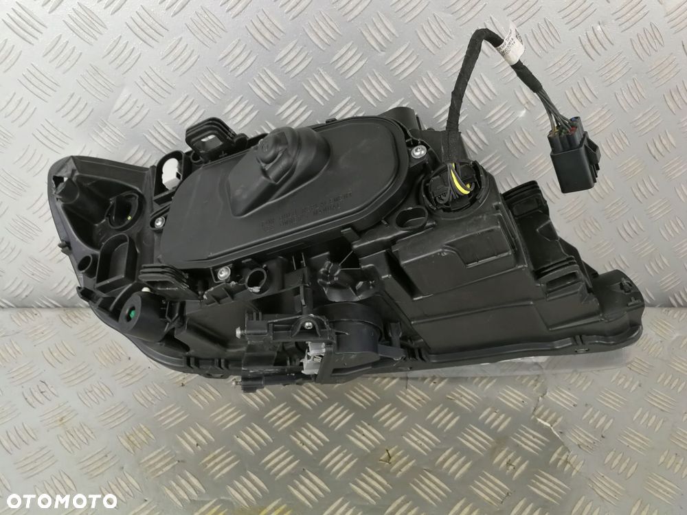 lampa reflektor lewy lewa przód przednia XENON VOLVO V60 I LIFT 2013-18 EU - 15