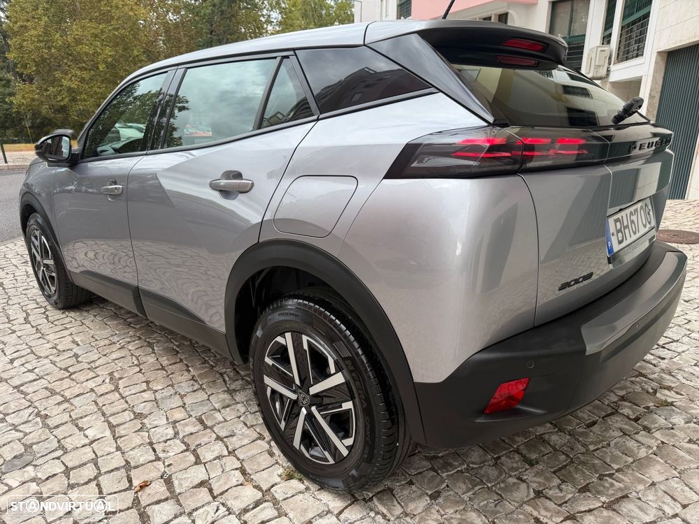 Peugeot 2008 1.2 PureTech Active - 7