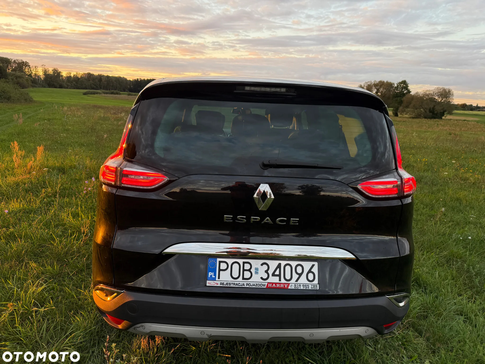 Renault Espace 1.6 dCi Energy Initiale Paris EDC 7os - 9