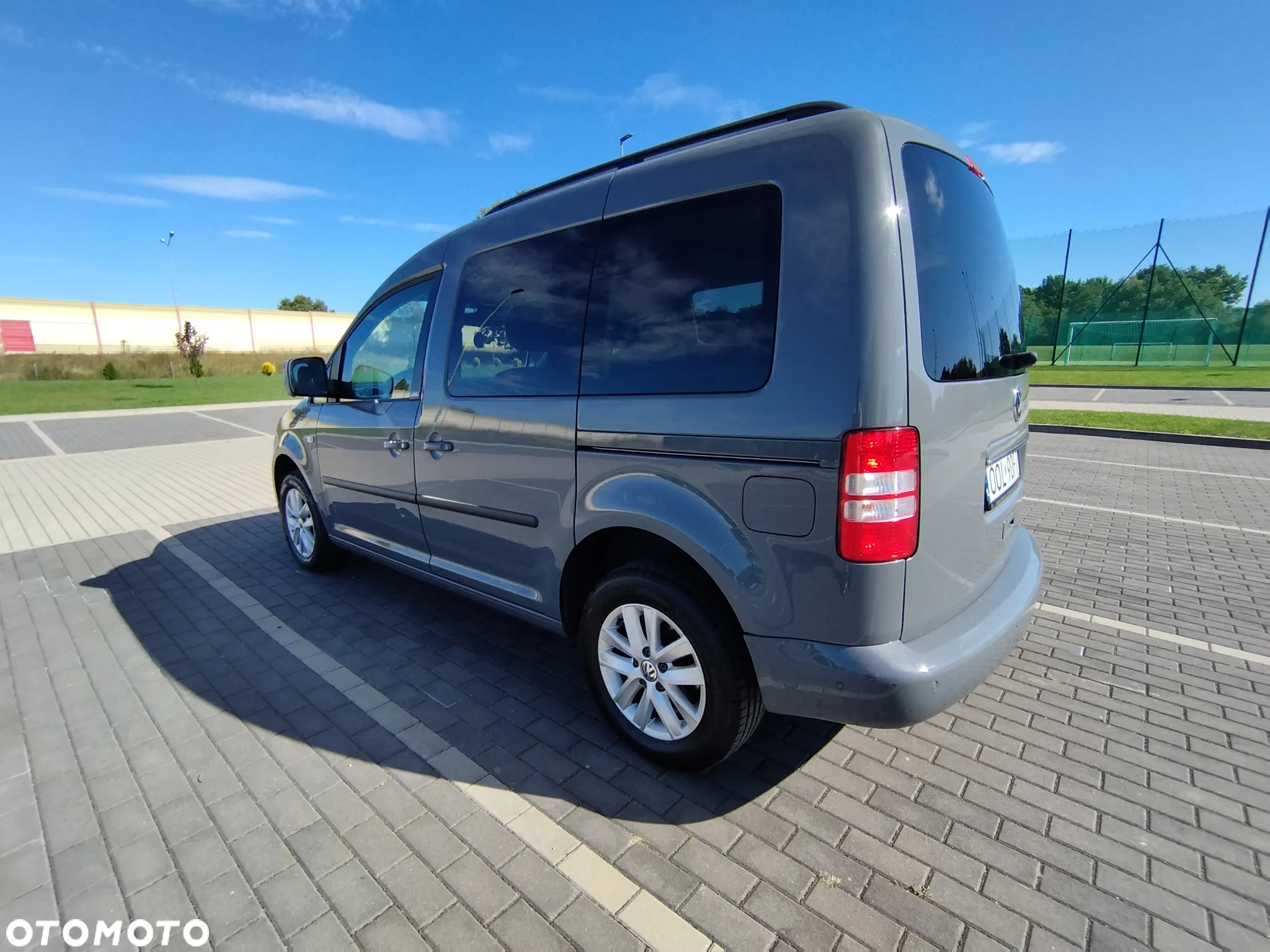 Volkswagen Caddy 1.6 TDI Highline - 26