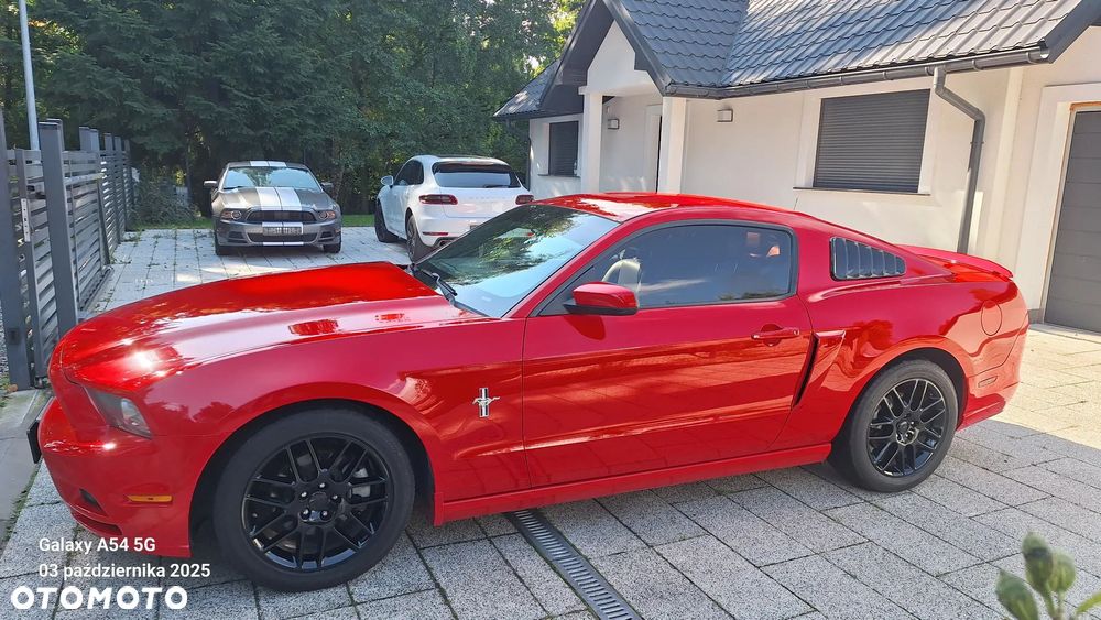 Ford Mustang 3.7 V6 Premium - 2