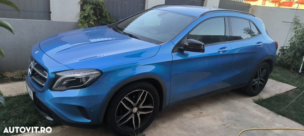 MERCEDES-BENZ GLA 2015 — imagine 2