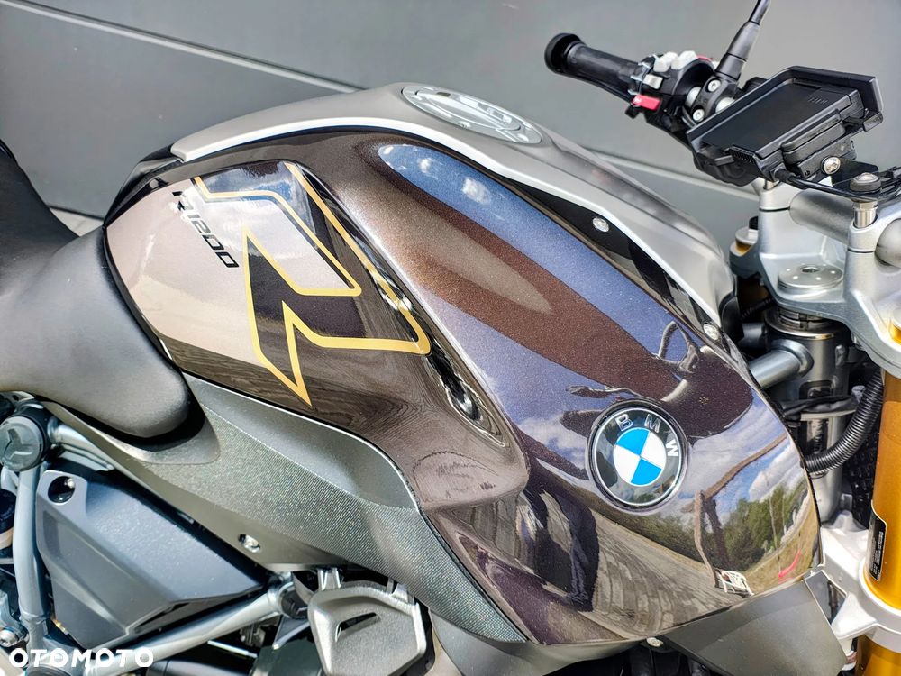 BMW R - 18