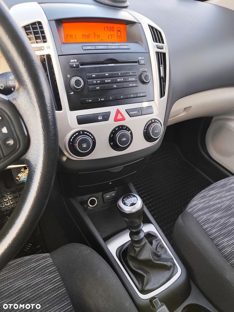 Kia ProCeed 1.4 Comfort + - 23