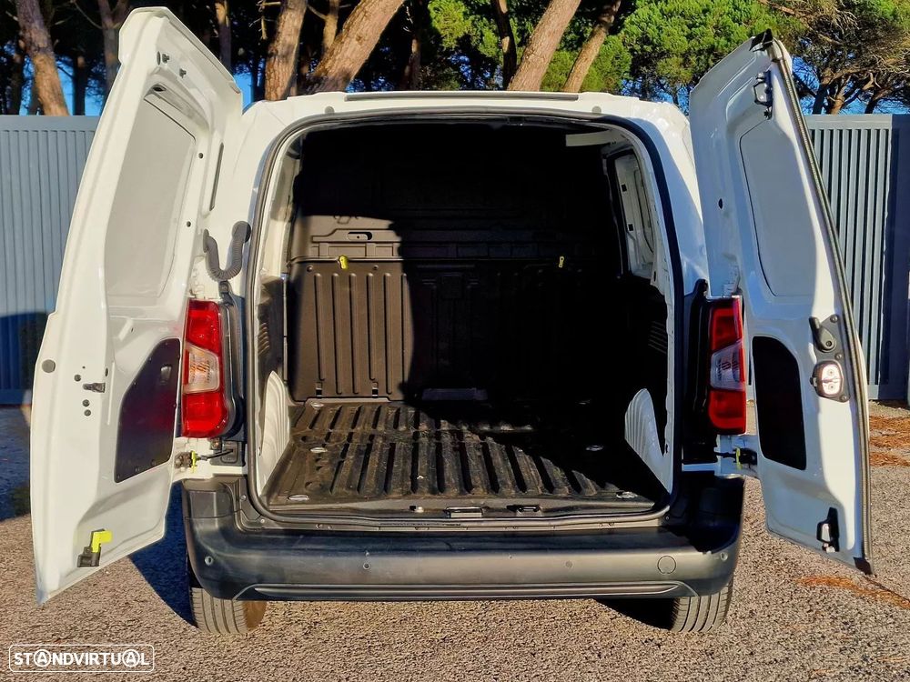 Opel Combo 1.5 Cdti 100cv enjoy (IVA DEDUTÍVEL) - 10