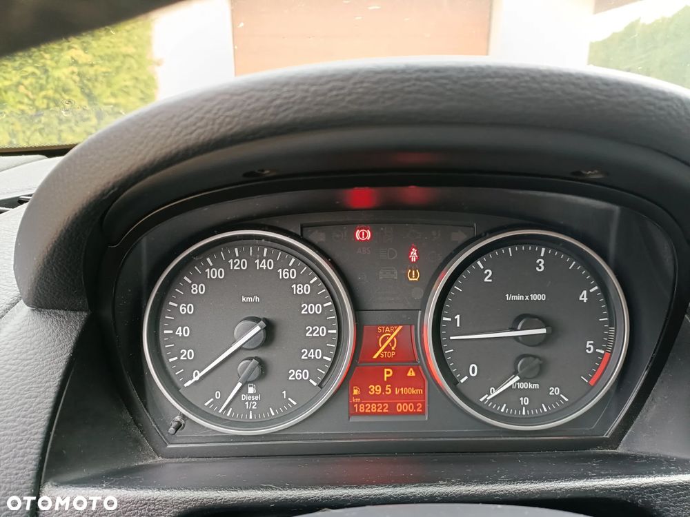 BMW X1 sDrive18d xLine - 19